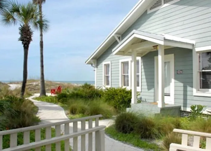 Historic Seafront With Gorgeous Gulf Views In Indian Rocks Beach, Florida * Clearwater Beach